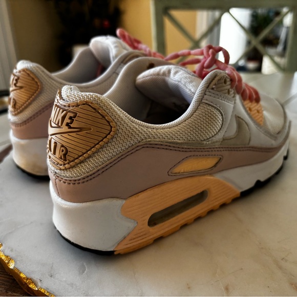 Nike Air Max pink and grey - Picture 5 of 9